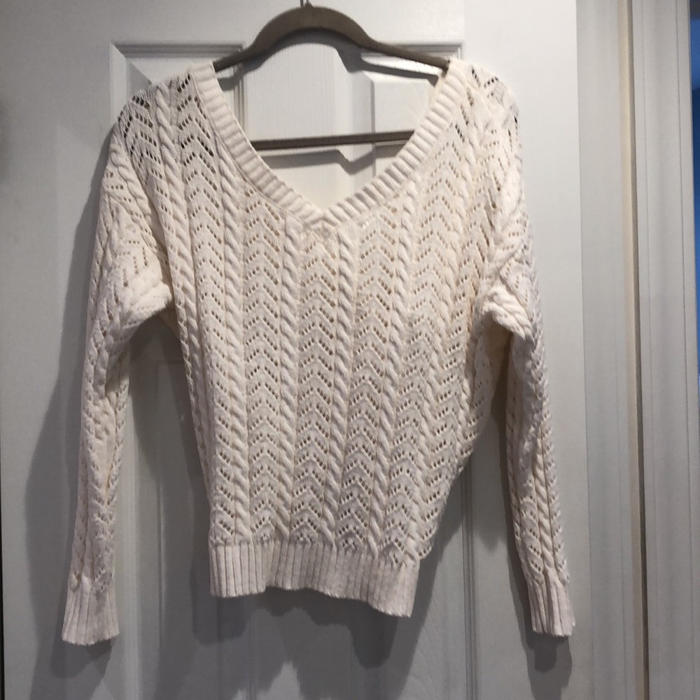 Jessica Simpson small long sleeve blouse